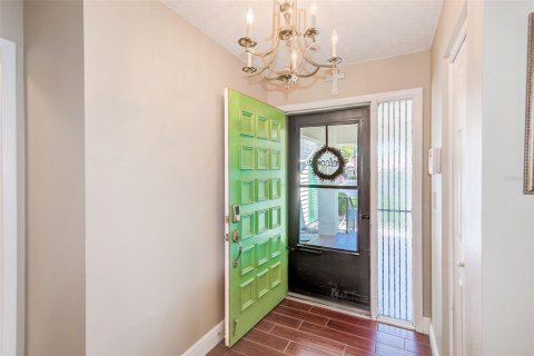 Copropriété à vendre à Clearwater, Floride: 2 chambres, 101.73 m2 № 1589940 - photo 2