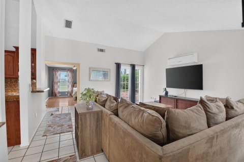 Casa en venta en Boynton Beach, Florida, 2 dormitorios, 124.58 m2 № 2385466 - foto 6