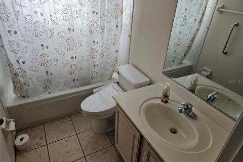 Casa en alquiler en Sun City Center, Florida, 3 dormitorios, 176.61 m2 № 1761485 - foto 27