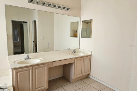 Casa en alquiler en Sun City Center, Florida, 3 dormitorios, 176.61 m2 № 1761485 - foto 21
