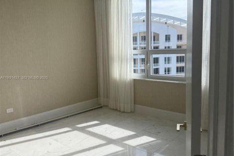 Copropriété à louer à Miami, Floride: 1 chambre, 100.98 m2 № 2059926 - photo 7