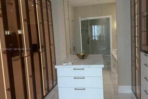 Copropriété à louer à Miami, Floride: 1 chambre, 100.98 m2 № 2059926 - photo 9