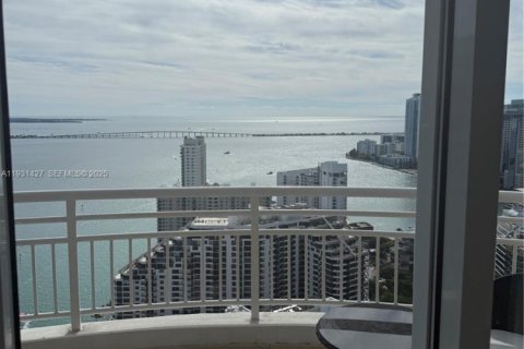 Copropriété à louer à Miami, Floride: 1 chambre, 100.98 m2 № 2059926 - photo 4