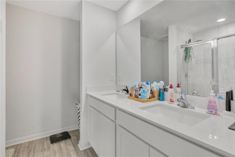 Casa en venta en Astatula, Florida, 5 dormitorios, 183.02 m2 № 2422829 - foto 13