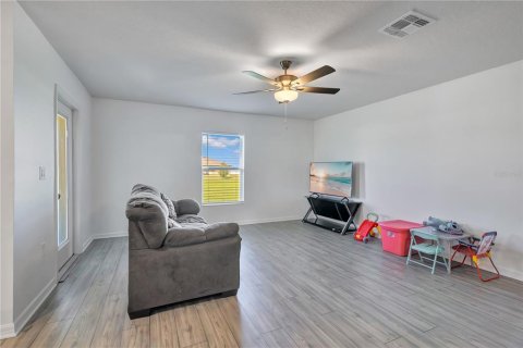 Casa en venta en Astatula, Florida, 5 dormitorios, 183.02 m2 № 2422829 - foto 8