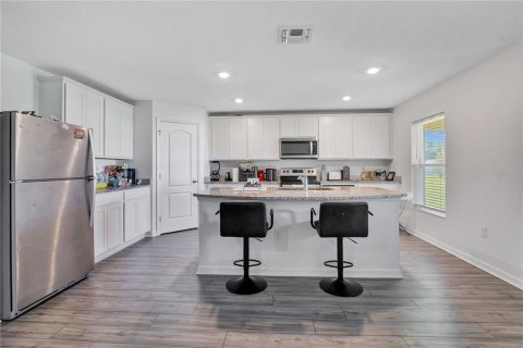 Casa en venta en Astatula, Florida, 5 dormitorios, 183.02 m2 № 2422829 - foto 5