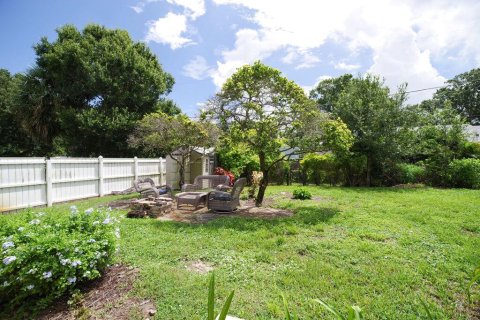 Villa ou maison à louer à Vero Beach, Floride: 2 chambres, 101.45 m2 № 2248532 - photo 21