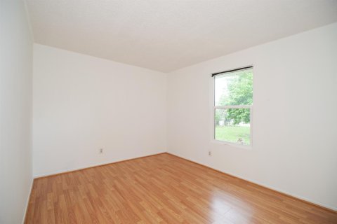 Villa ou maison à louer à Vero Beach, Floride: 2 chambres, 101.45 m2 № 2248532 - photo 10