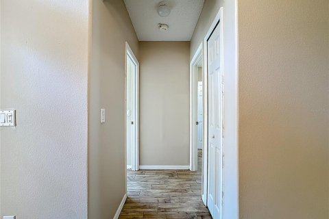Villa ou maison à vendre à Kissimmee, Floride: 4 chambres, 185.15 m2 № 1833358 - photo 21