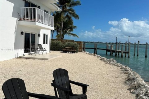 Снять в аренду кондоминиум в Марафон, Флорида 1 спальня, 69.12м2, № 1959532 - фото 3