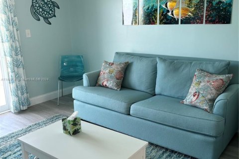 Снять в аренду кондоминиум в Марафон, Флорида 1 спальня, 69.12м2, № 1959532 - фото 24