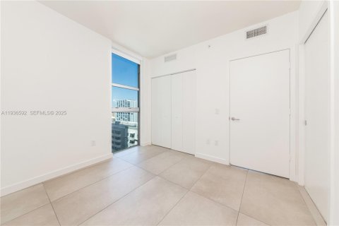 Купить кондоминиум в Майами, Флорида 2 спальни, 84.54м2, № 1994596 - фото 22