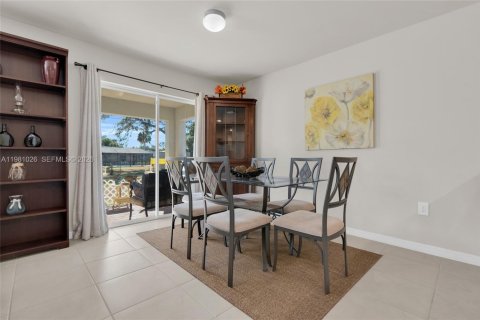 House in Port Charlotte, Florida 4 bedrooms № 2044226 - photo 24