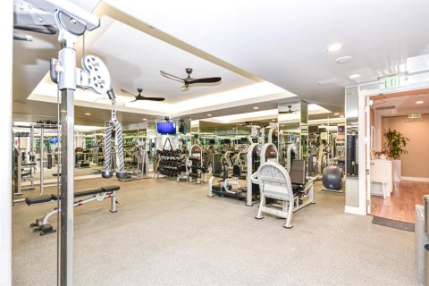 Copropriété à vendre à Bal Harbour, Floride: 2 chambres, 205.31 m2 № 2147274 - photo 30