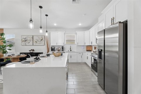 Casa en venta en Kissimmee, Florida, 4 dormitorios, 198.72 m2 № 2210895 - foto 18