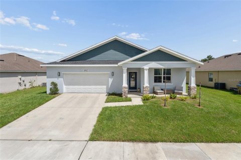 House in Kissimmee, Florida 4 bedrooms, 198.72 sq.m. № 2210895