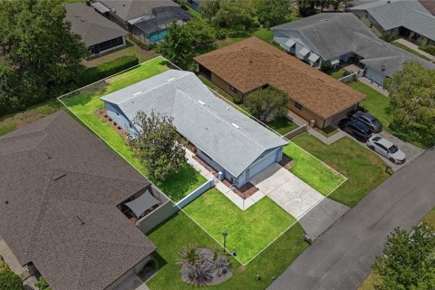 Casa en Winter Haven, Florida 2 dormitorios, 154.22 m2 № 2100585
