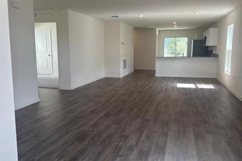 House in Haines City, Florida 3 bedrooms, 148.27 sq.m. № 1848031 - photo 9