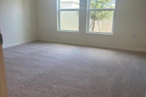 House in Haines City, Florida 3 bedrooms, 148.27 sq.m. № 1848031 - photo 12