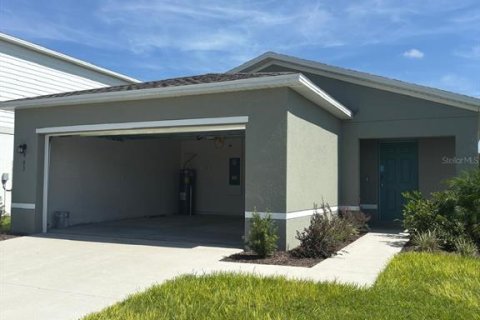 House in Haines City, Florida 3 bedrooms, 148.27 sq.m. № 1848031 - photo 3