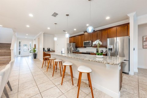 House in Kissimmee, Florida 9 bedrooms, 421.96 sq.m. № 2098298 - photo 12