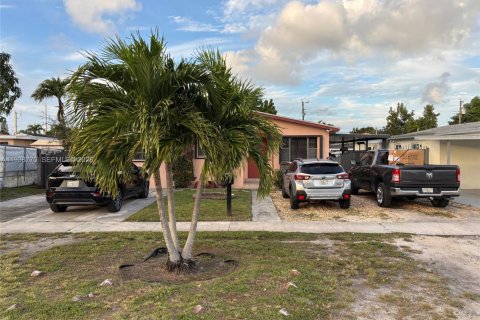 Купить виллу или дом в Хайалиа, Флорида 4 спальни, 174.19м2, № 1997464 - фото 3