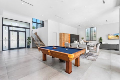 Villa ou maison à louer à Fort Lauderdale, Floride: 6 chambres, 406.91 m2 № 1878684 - photo 3