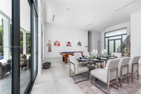 Villa ou maison à louer à Fort Lauderdale, Floride: 6 chambres, 406.91 m2 № 1878684 - photo 4
