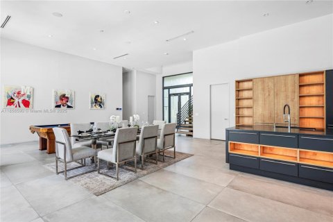Villa ou maison à louer à Fort Lauderdale, Floride: 6 chambres, 406.91 m2 № 1878684 - photo 6