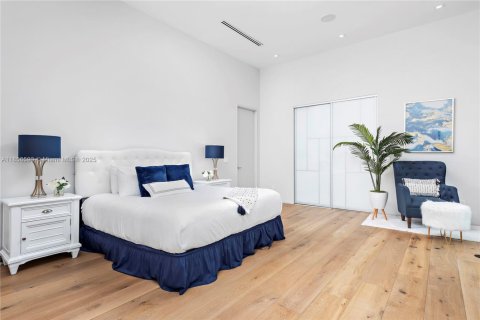 Villa ou maison à louer à Fort Lauderdale, Floride: 6 chambres, 406.91 m2 № 1878684 - photo 25