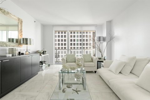 Copropriété à vendre à Miami, Floride: 2 chambres, 111.2 m2 № 1936850 - photo 17