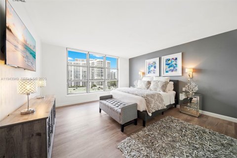 Condo in Aventura, Florida, 3 bedrooms  № 2001014 - photo 20
