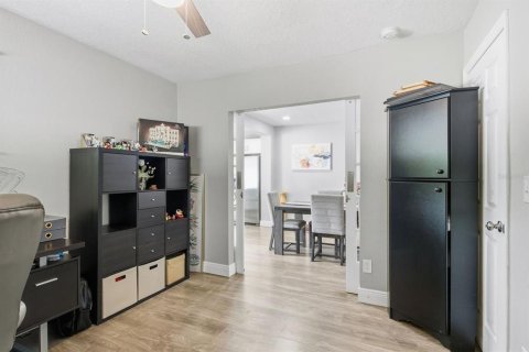 Villa ou maison à louer à Tampa, Floride: 4 chambres, 149.11 m2 № 2405431 - photo 27