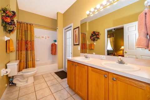 House in Orlando, Florida 4 bedrooms, 237.18 sq.m. № 1732215 - photo 20