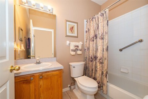 House in Orlando, Florida 4 bedrooms, 237.18 sq.m. № 1732215 - photo 28