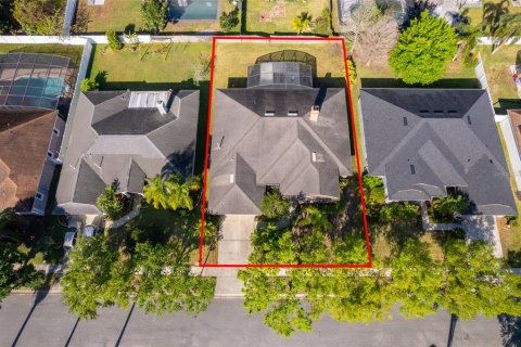House in Orlando, Florida 4 bedrooms, 237.18 sq.m. № 1732215 - photo 4
