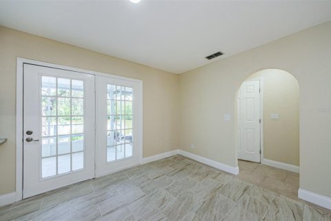 House in New Port Richey, Florida 2 bedrooms, 123.1 sq.m. № 1784862 - photo 23