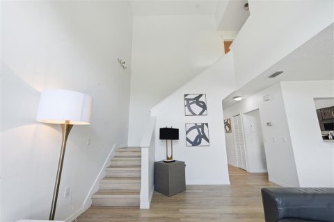 Купить кондоминиум в Орландо, Флорида 5 комнат, 114.08м2, № 2228415 - фото 23