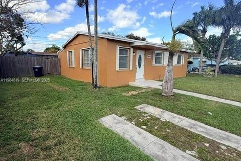 Купить виллу или дом в Хомстед, Флорида 4 спальни, 107.4м2, № 2048433 - фото 13