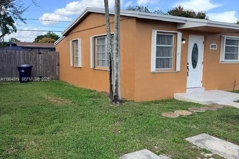 Купить виллу или дом в Хомстед, Флорида 4 спальни, 107.4м2, № 2048433 - фото 12