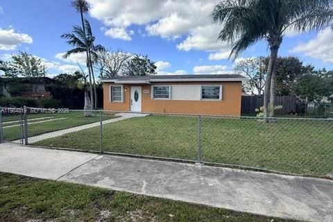 Купить виллу или дом в Хомстед, Флорида 4 спальни, 107.4м2, № 2048433 - фото 6