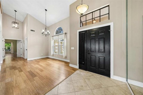 House in Orlando, Florida 4 bedrooms, 219.99 sq.m. № 2291109 - photo 12