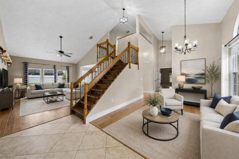 House in Orlando, Florida 4 bedrooms, 219.99 sq.m. № 2291109 - photo 3