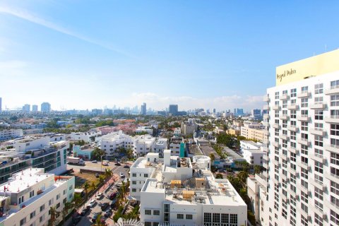 Condominio en alquiler en Miami Beach, Florida, 1 dormitorio, 87.33 m2 № 2062404 - foto 3