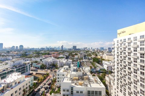 Condominio en alquiler en Miami Beach, Florida, 1 dormitorio, 87.33 m2 № 2062404 - foto 5