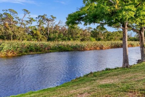 Villa ou maison à vendre à Englewood, Floride: 2 chambres, 127.55 m2 № 2124256 - photo 19