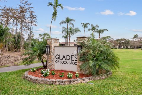 Condo in Boca Raton, Florida, 2 bedrooms  № 961575 - photo 1