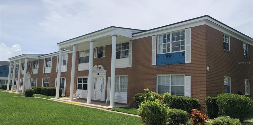 Condo in Port Charlotte, Florida, 2 bedrooms  № 1338710