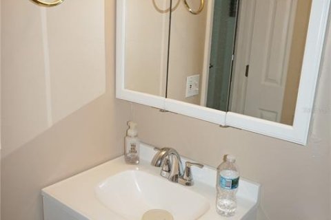 Condo in Port Charlotte, Florida, 2 bedrooms  № 1338710 - photo 25