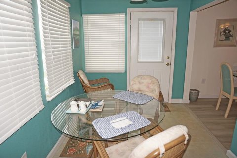Condo in Port Charlotte, Florida, 2 bedrooms  № 1338710 - photo 19
